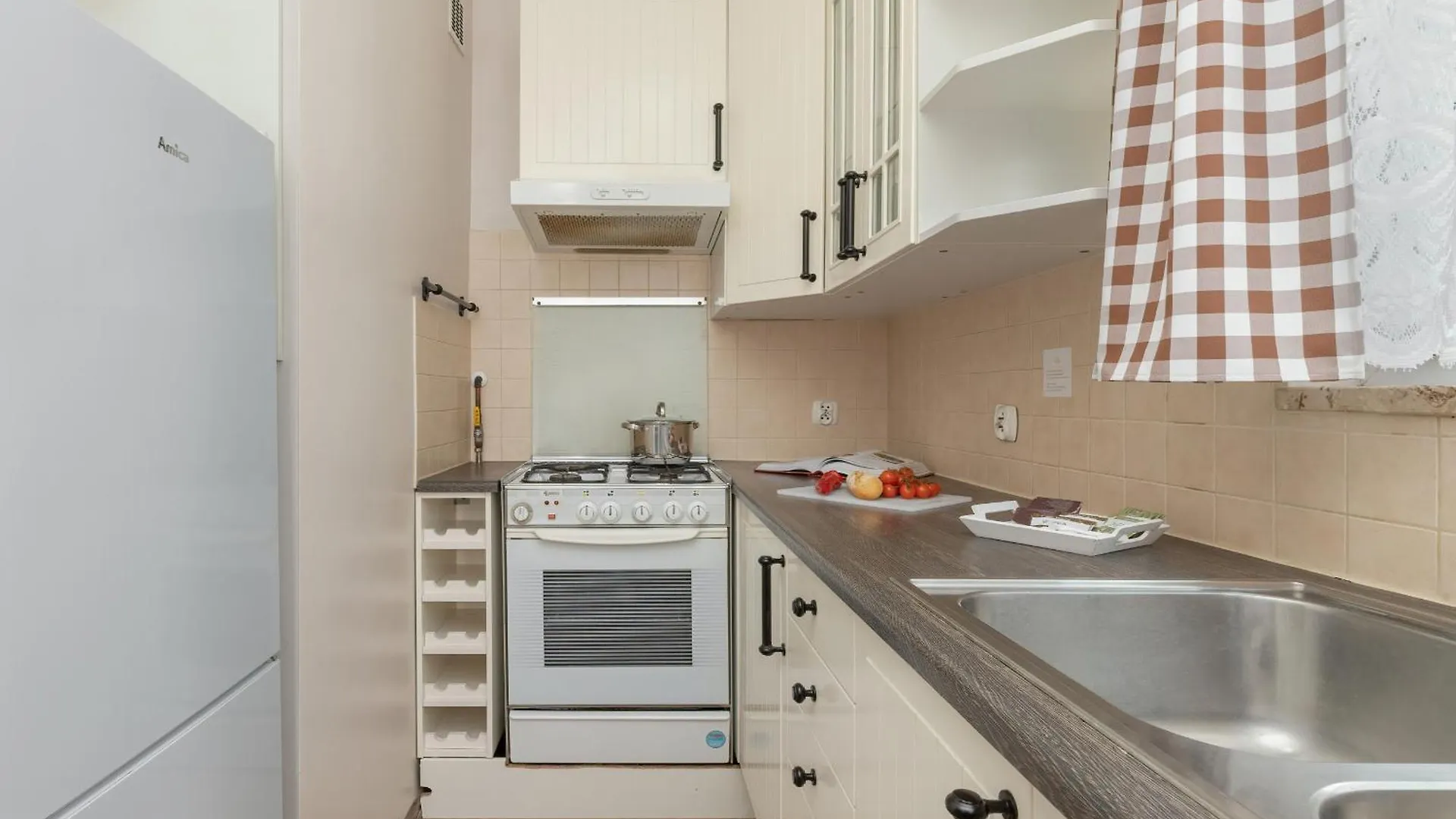 Cosy Apartment With Balcony In Gdansk By Noclegi Renters