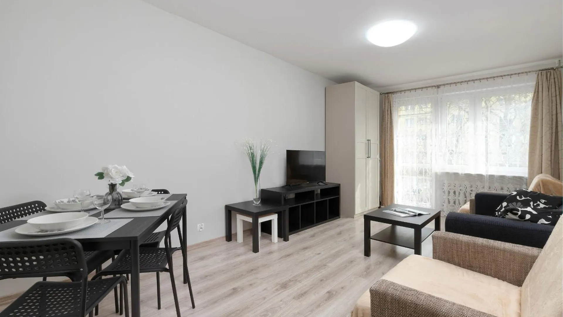 Cosy Apartment With Balcony In Gdansk By Noclegi Renters Polonia